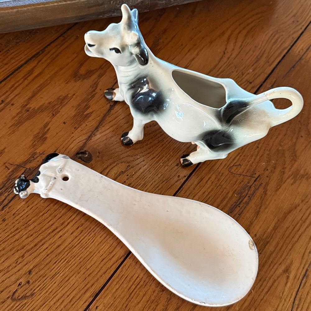 Ceramic Cow Creamer in Black and White with spoon rest